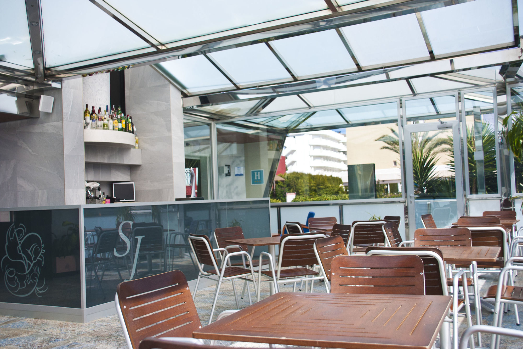 Sant Jordi Boutique Hotel Calella Exterior foto Sky Bar